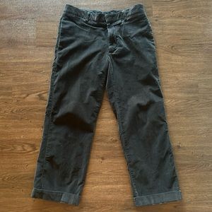 Vintage Alfani pants. Brown men’s 33 waist, 32 inseam. Excellent condition.